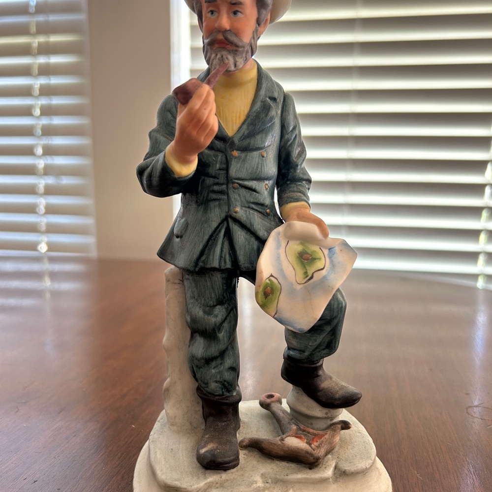 Green and White Decorative Figurine for Home Decor Lefton China 7” tall marked